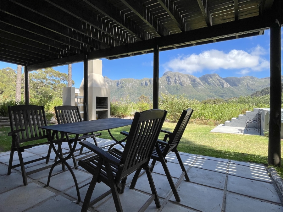 To Let 3 Bedroom Property for Rent in Constantia Nek Estate Western Cape
